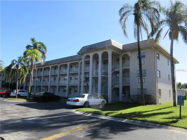 1303 S Hercules Ave APT 12A, Clearwater, FL 33764