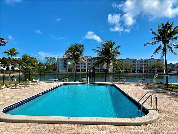 4th image of 21133 SW 85th Ave APT 308