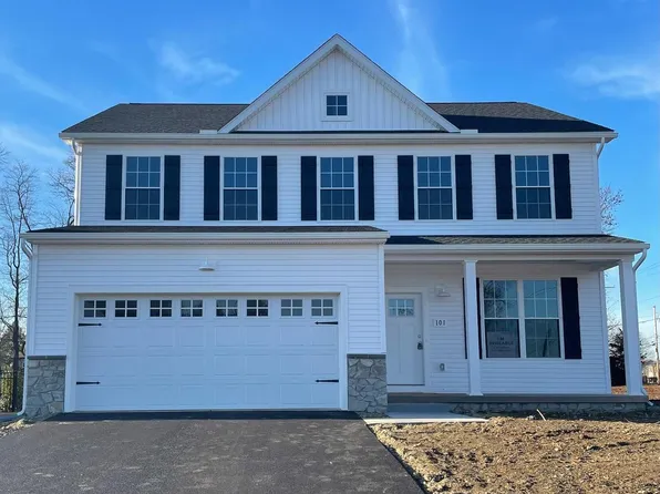 101 Oxford Blvd #1, New Oxford, PA 17350