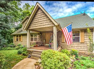 231 Mountain Lake Dr, Rocky Top, TN 37769
