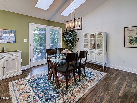 5th image of 203 Kawga Ln