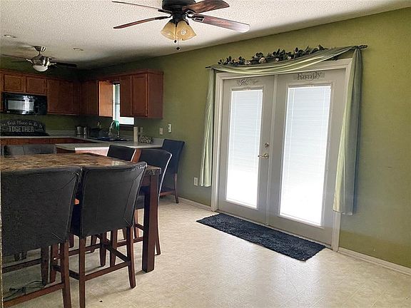 4th image of 3424 NE 33rd Ct