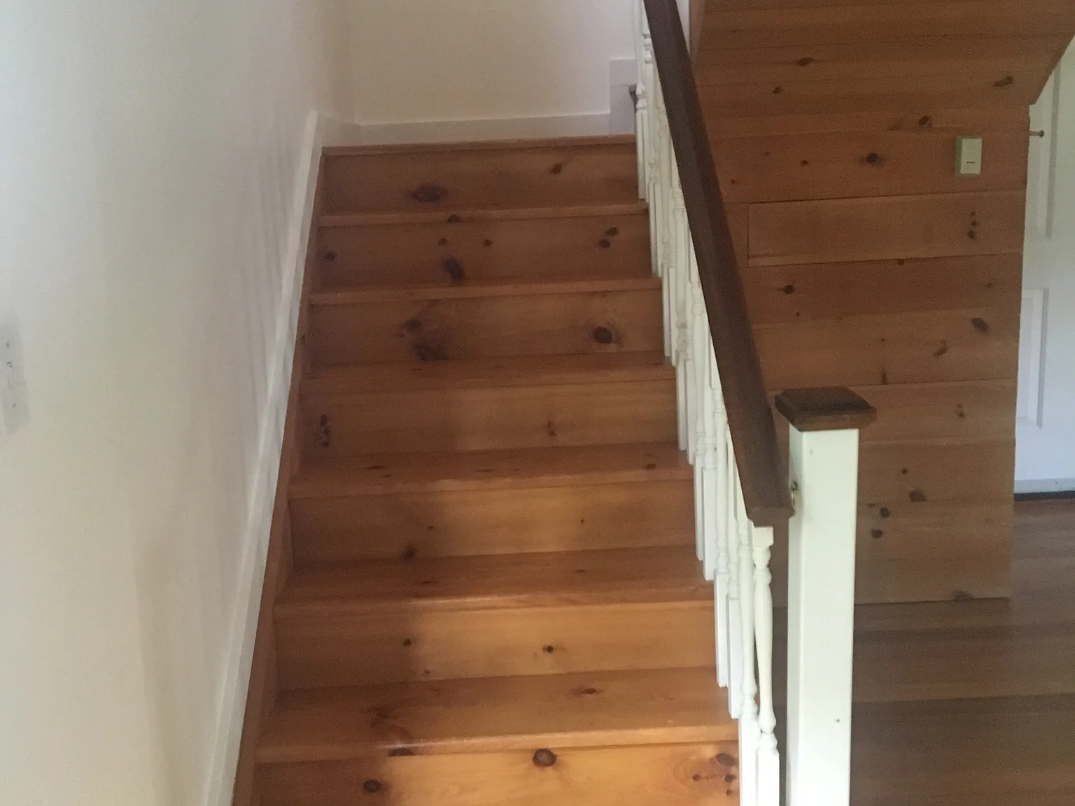 1 bed, 700 sqft, $1,500 — Photo 2