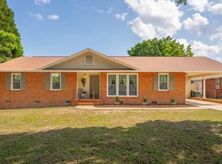 2218 Leeds Dr, Columbus, GA