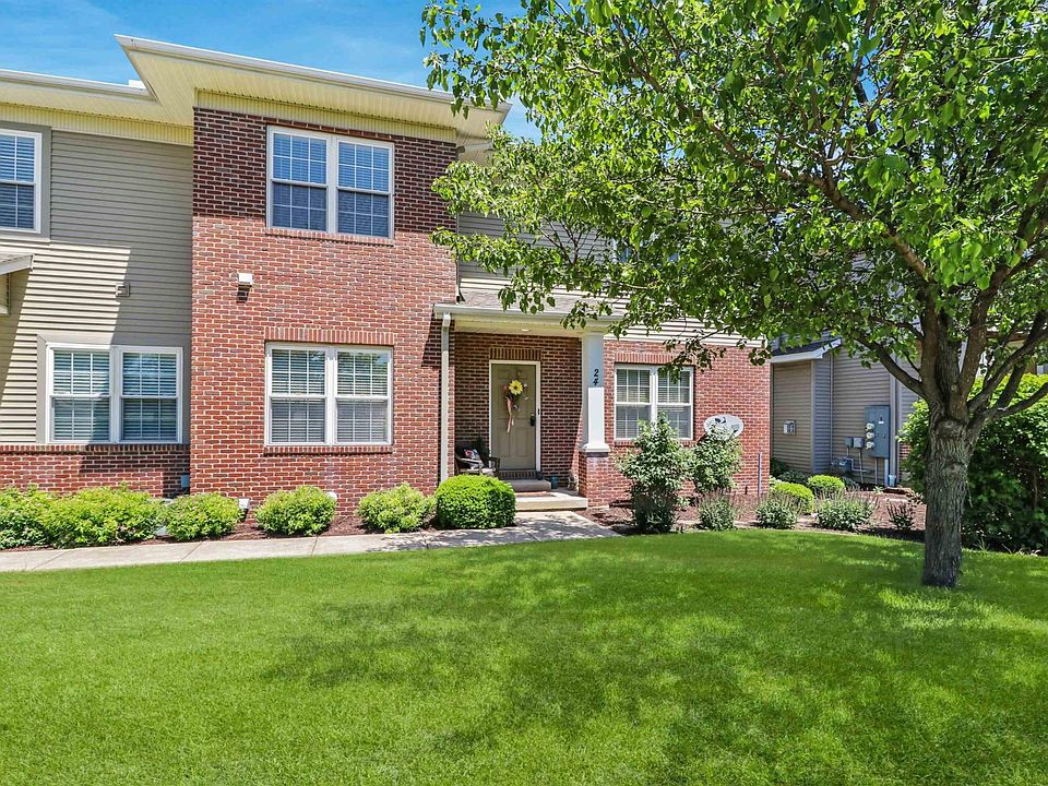 1st image of 11217 Oakwood Dr #19