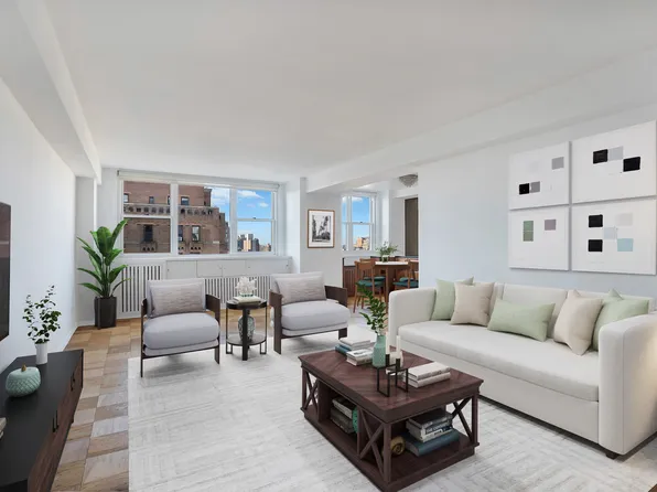 77 Seventh Avenue image 1 of 14