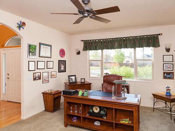 5th image of 2037 Conestoga Dr