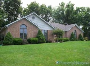 4919 Kingsbury Dr, Pittsboro, IN 46167