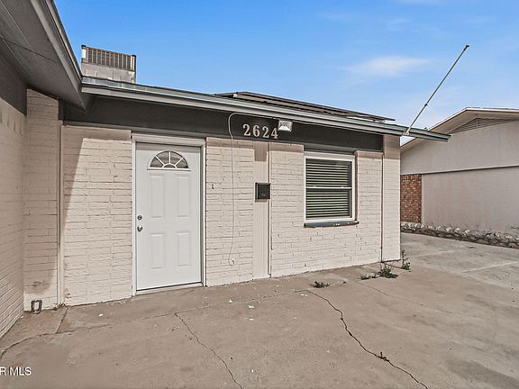 4th image of 2624 Lake Victoria Dr #B