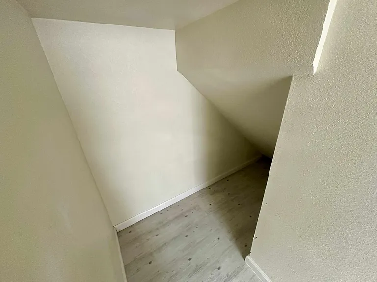 171 Fleet St — Photo 13