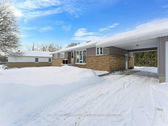 2nd image of 168 Avenue Rd