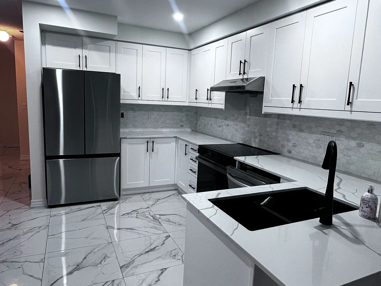8 bed, $2,950 — Photo 3
