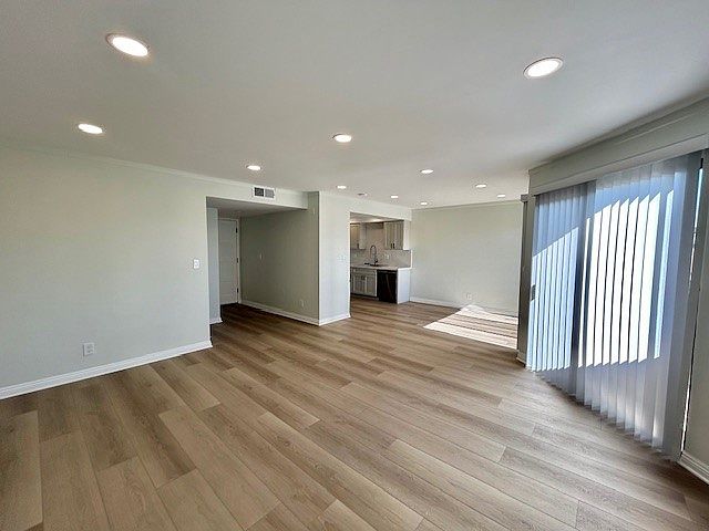 1st image of 110 N Everett St APT 208