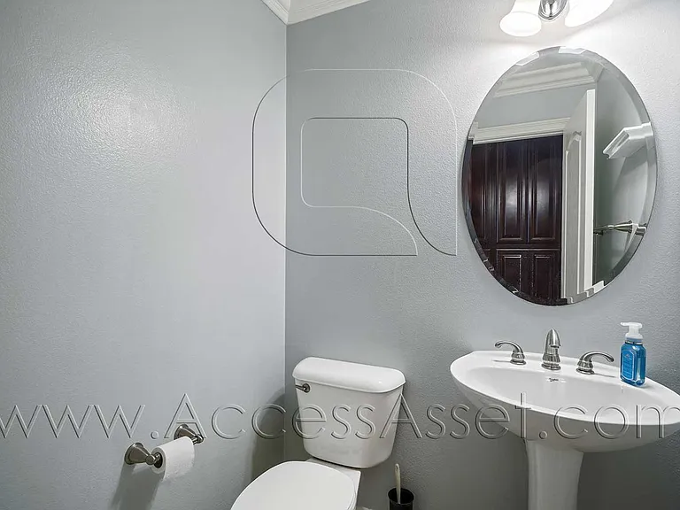 28929 Frankfort Ln — Photo 12