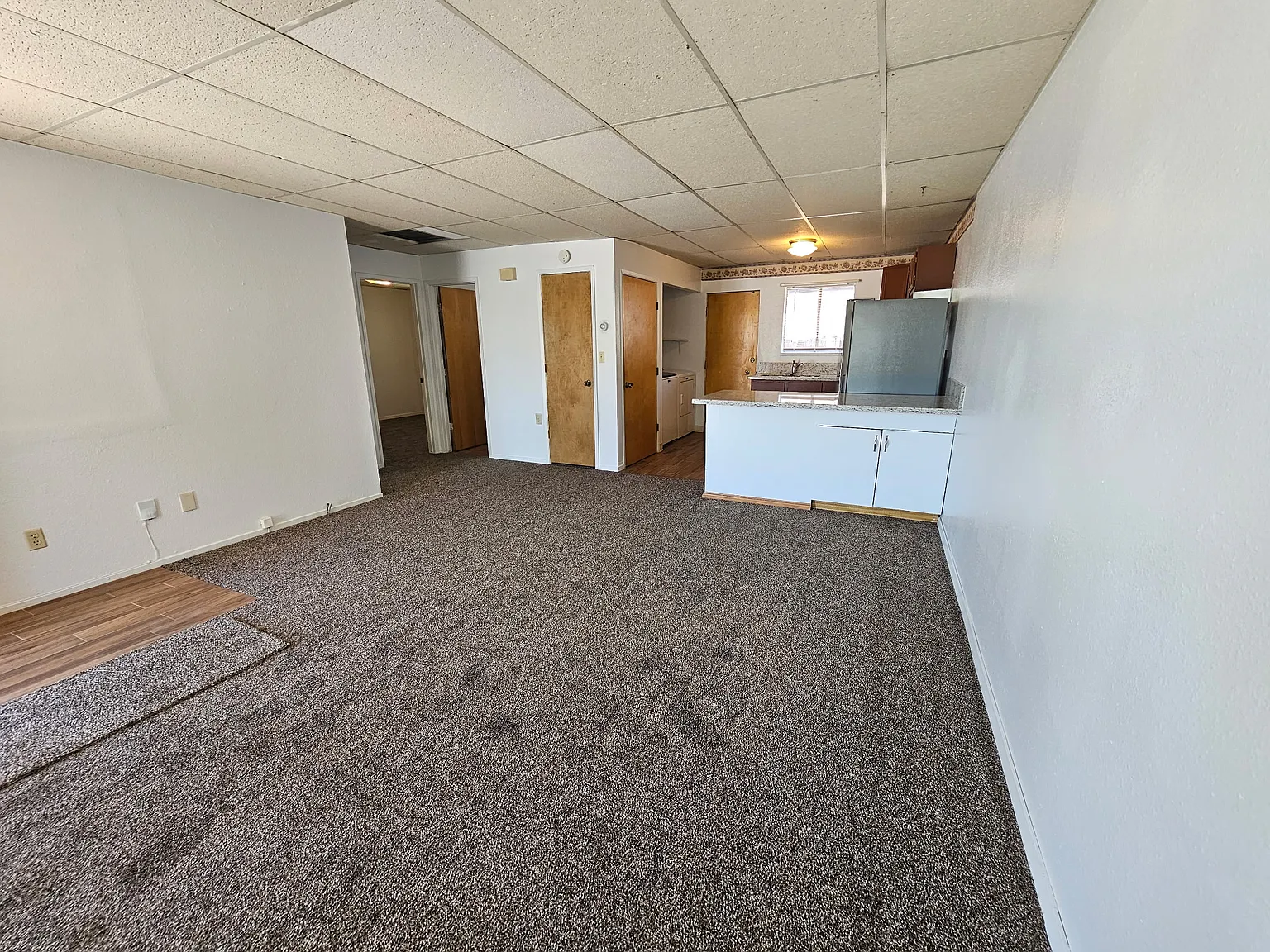 2 bed, 840 sqft, $1,690 — Photo 1