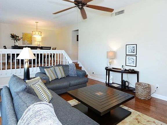 3rd image of 6016 W Peppertree Way