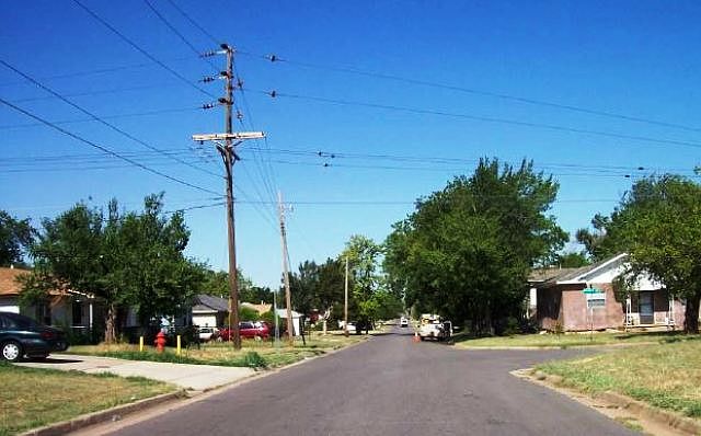 2nd image of 1904 NE 21st St