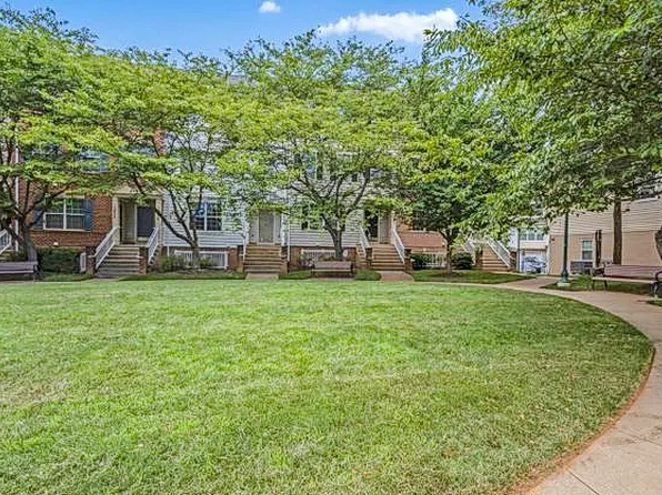 12964 Pinnacle Dr, Germantown, MD 20874