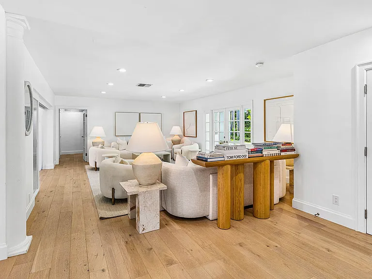 1251 Thatch Palm Dr — Photo 13