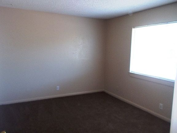 4th image of 2729 W Fairmont Ave APT 103