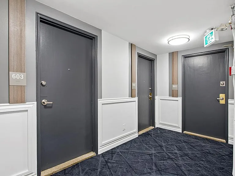 91 Cosburn Ave — Photo 10