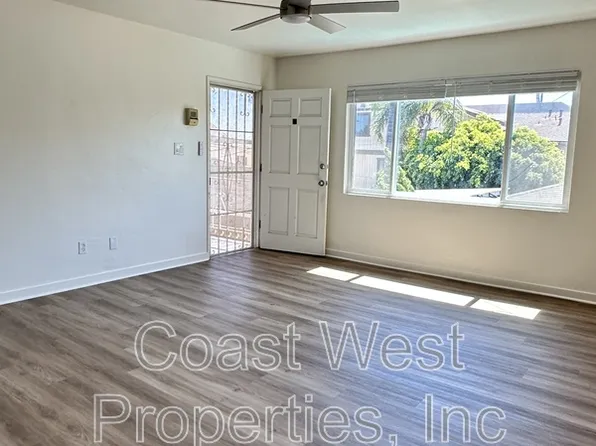 3839 Kendall St, San Diego, CA 92109