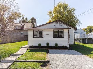 1204 Margaret St, Pekin, IL