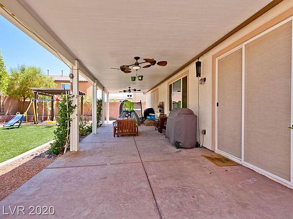4th image of 308 Petrus Ct
