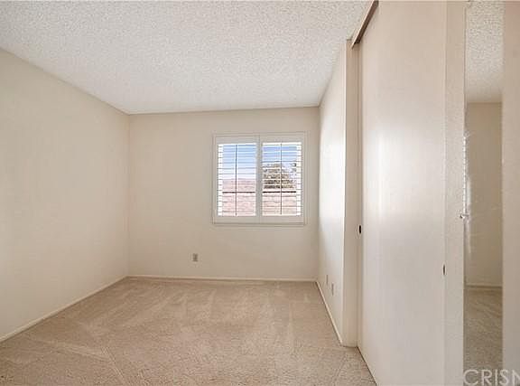 5th image of 25997 Pueblo Dr