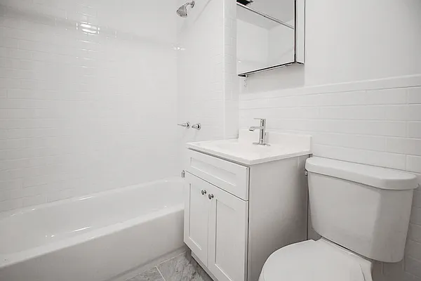 Rented by MySpaceNYC | media 20