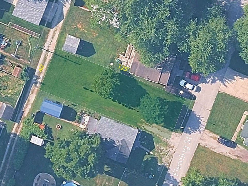 1st image of 921 Fleming St