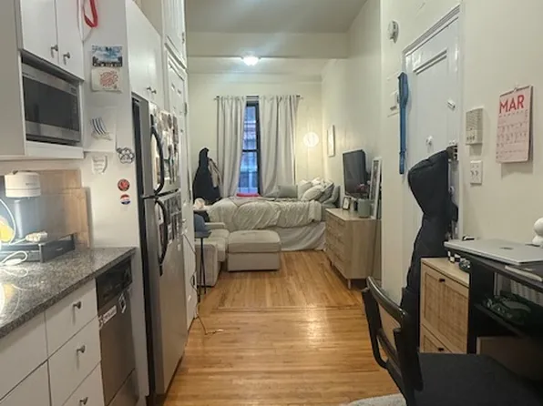 306 East 78th Street image 1 of 6