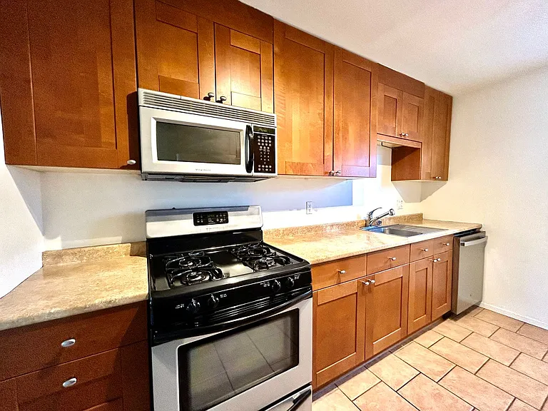 4633 Bancroft St #8 — Photo 3