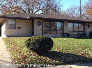 3106 Roblang Ct, Des Moines, IA 50317