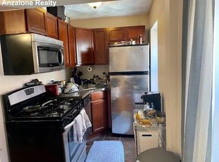 10 Hull St #222, Boston, MA 02113