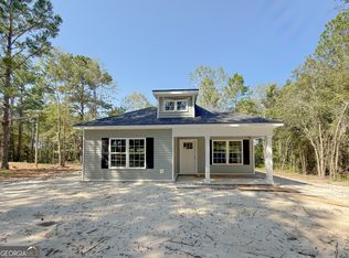 3072 Lindsey Dr, Claxton, GA 30417