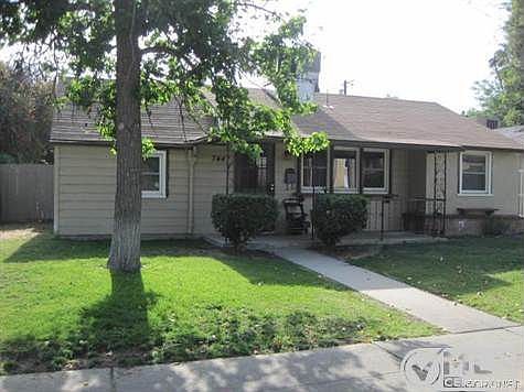 1st image of 7447 Louise Ave