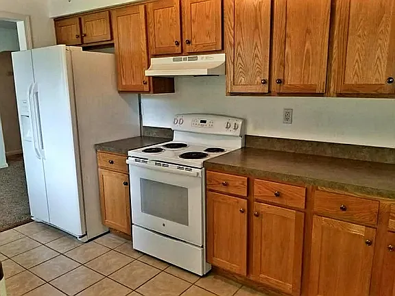 168 Spring Garden St #168 — Photo 2