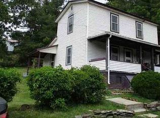 1203 Homestead St, Kitzmiller, MD 21538