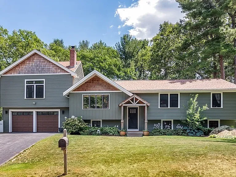 2 Hazelwood Dr — Photo 25