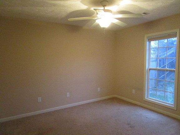 3rd image of 77 Lee Road 2107