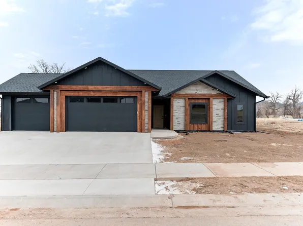 3848 E Beartooth Loop, Spearfish, SD 57783