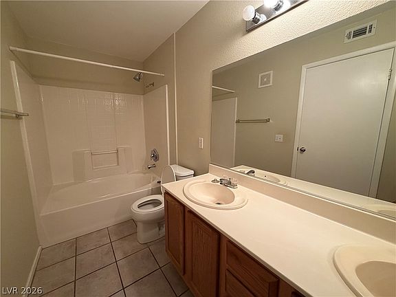 5th image of 3079 Key Largo Dr Unit 204