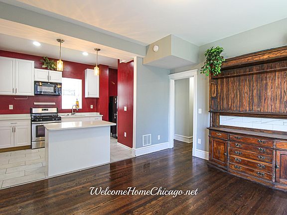 3rd image of 6834 S Dante Ave #1