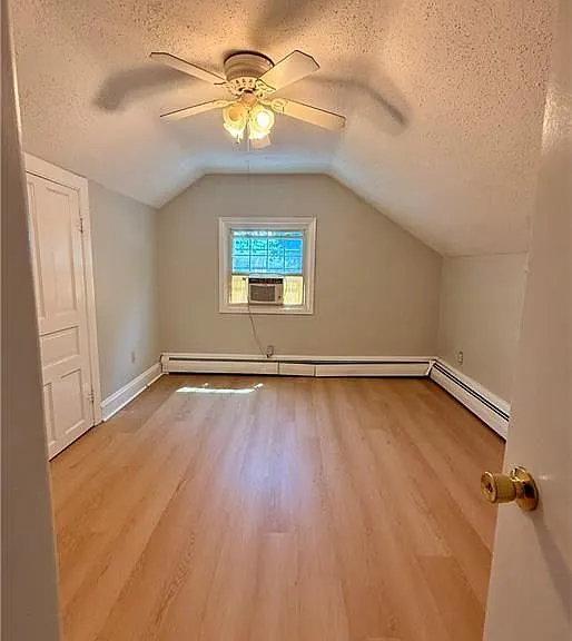 39 Andrews Ave — Photo 8