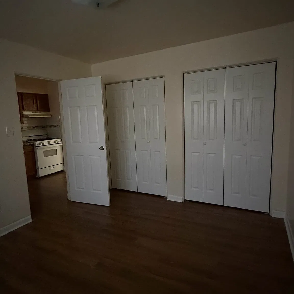 1 bed, 565 sqft, $1,350 — Photo 4