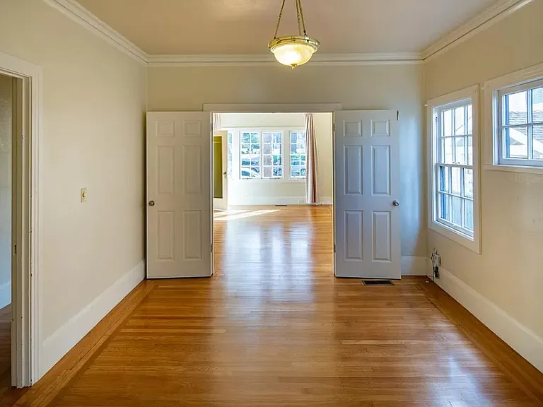2720 College Ave #2 — Photo 13