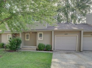 14801 S Penn Rd, Plainfield, IL 60544