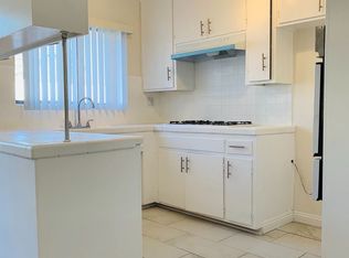 5635 Laurel Canyon Blvd APT 4, Valley Village, CA 91607
