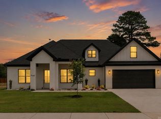 7044 Star Dust Ln, Alexander, AR 72002